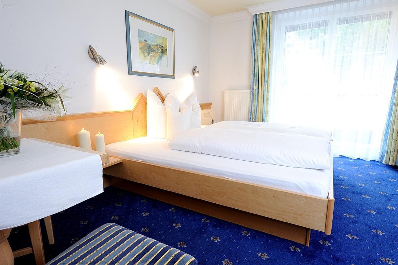 Garni Valuella Hotell 4*